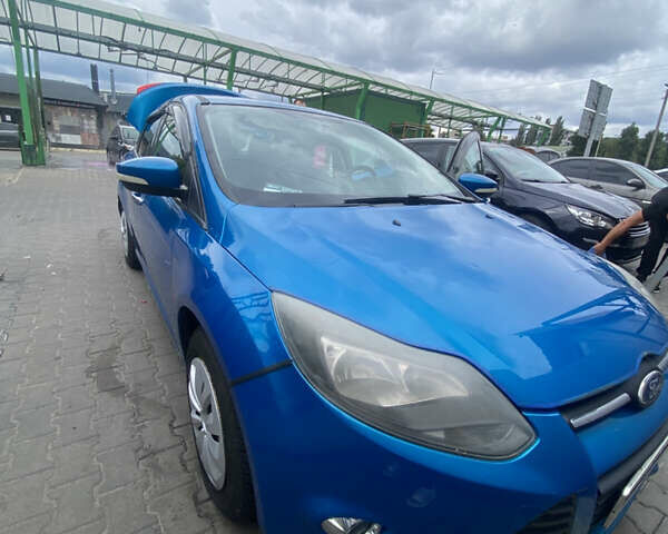 Форд Фокус 2013 в Киеве на Automoto.ua Синий Форд Фокус, объемом двигателя 2 л и пробегом 299 тыс. км за 6700 $, фото 14 на Automoto.ua