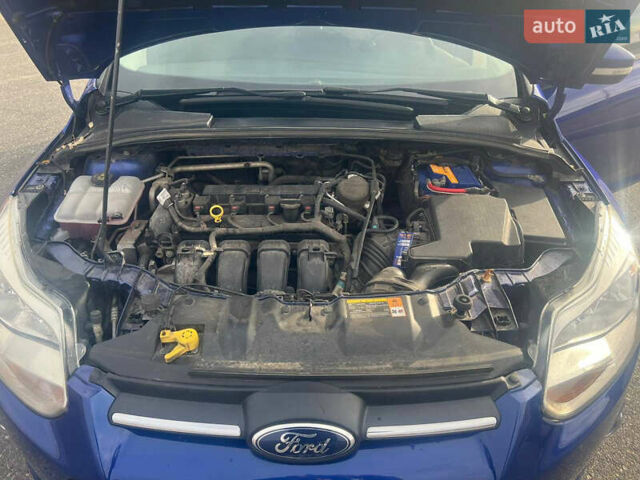 Синий Форд Фокус, объемом двигателя 2 л и пробегом 232 тыс. км за 7999 $, фото 7 на Automoto.ua