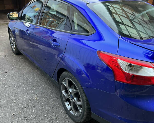 Синий Форд Фокус, объемом двигателя 2 л и пробегом 122 тыс. км за 7800 $, фото 3 на Automoto.ua