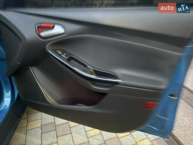 Синий Форд Фокус, объемом двигателя 2 л и пробегом 147 тыс. км за 7600 $, фото 23 на Automoto.ua