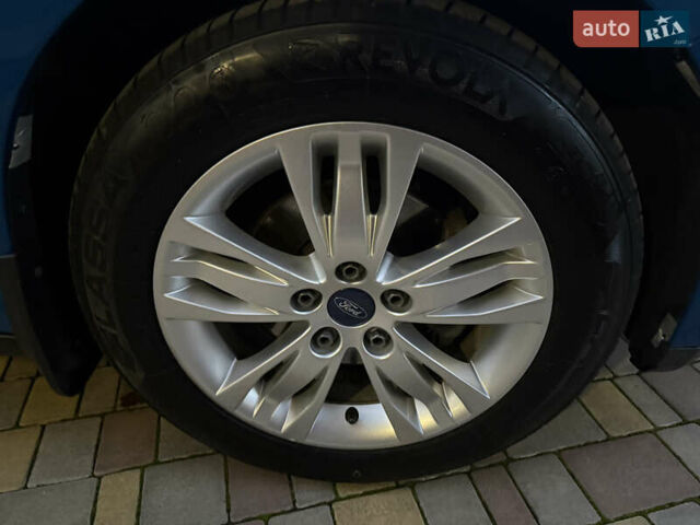Синий Форд Фокус, объемом двигателя 2 л и пробегом 147 тыс. км за 7600 $, фото 9 на Automoto.ua
