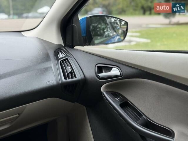 Синий Форд Фокус, объемом двигателя 2 л и пробегом 90 тыс. км за 6800 $, фото 56 на Automoto.ua
