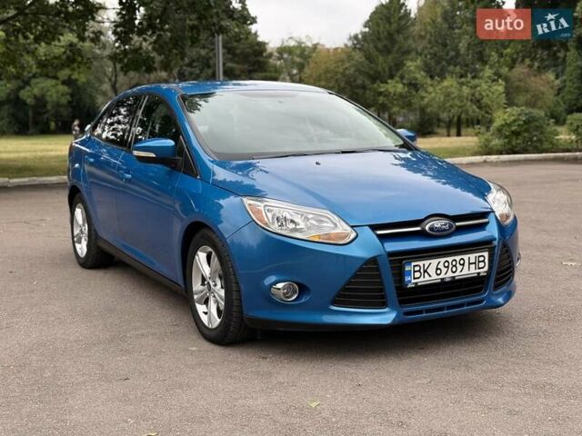 Синий Форд Фокус, объемом двигателя 2 л и пробегом 90 тыс. км за 6800 $, фото 2 на Automoto.ua