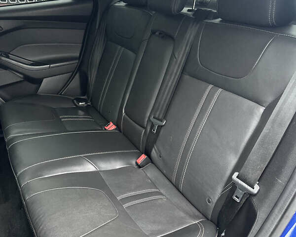 Синій Форд Фокус, об'ємом двигуна 2 л та пробігом 194 тис. км за 7200 $, фото 12 на Automoto.ua