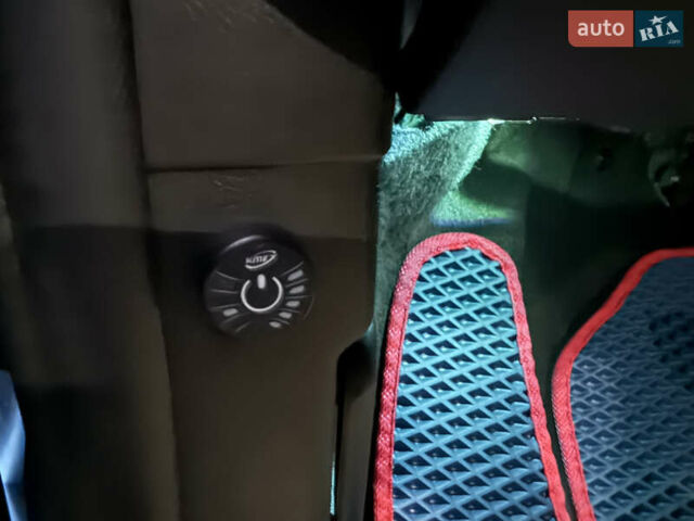 Синий Форд Фокус, объемом двигателя 2 л и пробегом 147 тыс. км за 7600 $, фото 11 на Automoto.ua