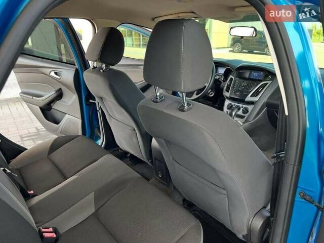 Синий Форд Фокус, объемом двигателя 2 л и пробегом 197 тыс. км за 7300 $, фото 7 на Automoto.ua