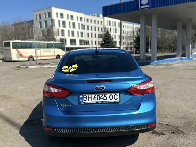 Синий Форд Фокус, объемом двигателя 2 л и пробегом 167 тыс. км за 6500 $, фото 4 на Automoto.ua