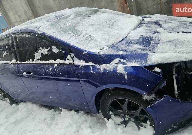 Синій Форд Фокус, об'ємом двигуна 2 л та пробігом 200 тис. км за 2600 $, фото 1 на Automoto.ua