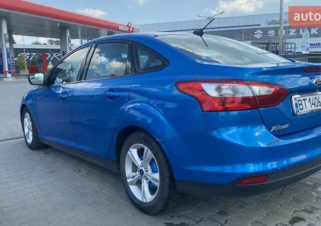 Форд Фокус 2014 у Вінниці на Automoto.ua Синій Форд Фокус, об'ємом двигуна 2 л та пробігом 137 тис. км за 7000 $, фото 3 на Automoto.ua