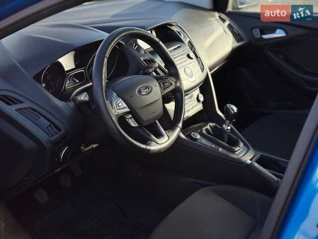 Синий Форд Фокус, объемом двигателя 1 л и пробегом 163 тыс. км за 8490 $, фото 26 на Automoto.ua
