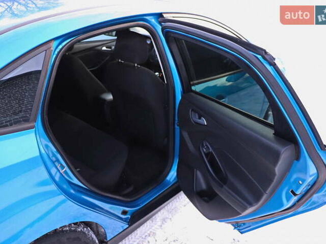 Синій Форд Фокус, об'ємом двигуна 2 л та пробігом 163 тис. км за 8555 $, фото 20 на Automoto.ua