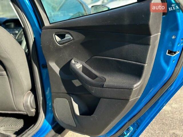 Синий Форд Фокус, объемом двигателя 1 л и пробегом 163 тыс. км за 8490 $, фото 21 на Automoto.ua