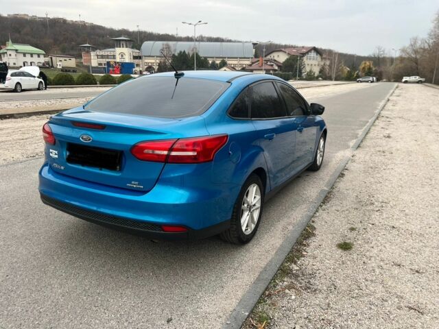 Синій Форд Фокус, об'ємом двигуна 2 л та пробігом 182 тис. км за 6999 $, фото 2 на Automoto.ua