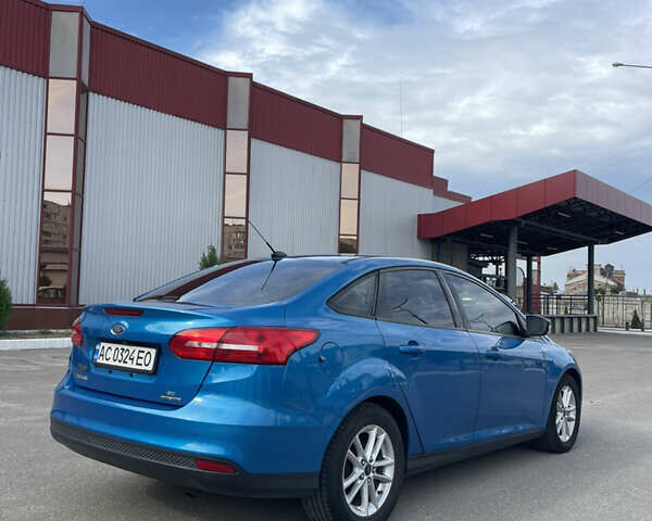 Синий Форд Фокус, объемом двигателя 2 л и пробегом 230 тыс. км за 7000 $, фото 4 на Automoto.ua
