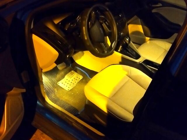 Синий Форд Фокус, объемом двигателя 2 л и пробегом 190 тыс. км за 6500 $, фото 1 на Automoto.ua