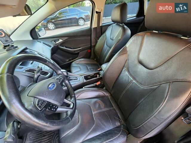 Синий Форд Фокус, объемом двигателя 2 л и пробегом 94 тыс. км за 8600 $, фото 8 на Automoto.ua
