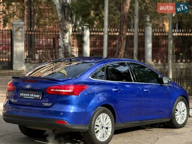 Синій Форд Фокус, об'ємом двигуна 2 л та пробігом 154 тис. км за 9499 $, фото 8 на Automoto.ua