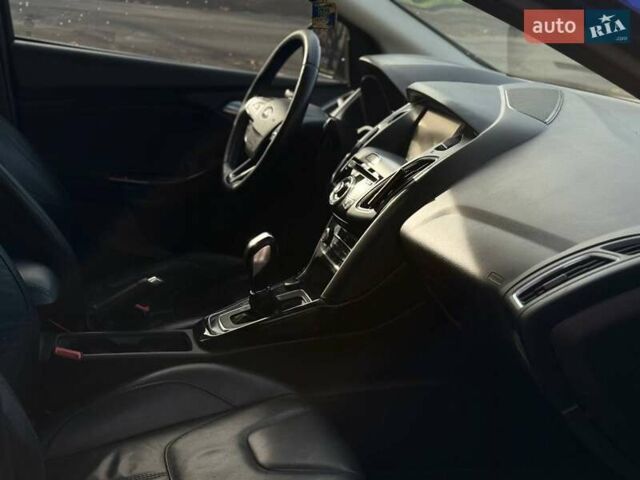 Синій Форд Фокус, об'ємом двигуна 2 л та пробігом 154 тис. км за 9499 $, фото 22 на Automoto.ua
