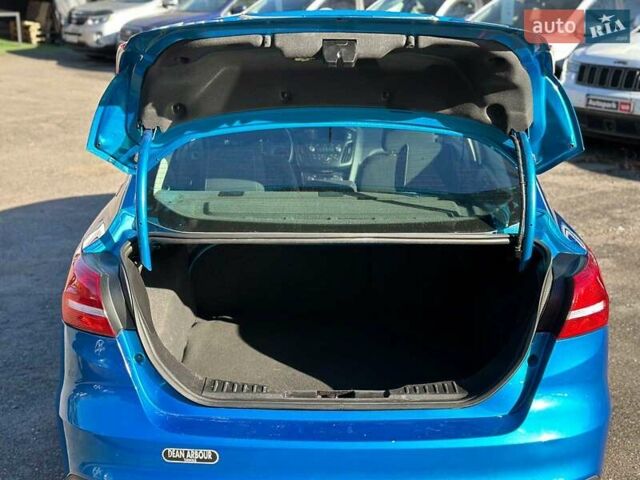 Синий Форд Фокус, объемом двигателя 1 л и пробегом 163 тыс. км за 8490 $, фото 15 на Automoto.ua