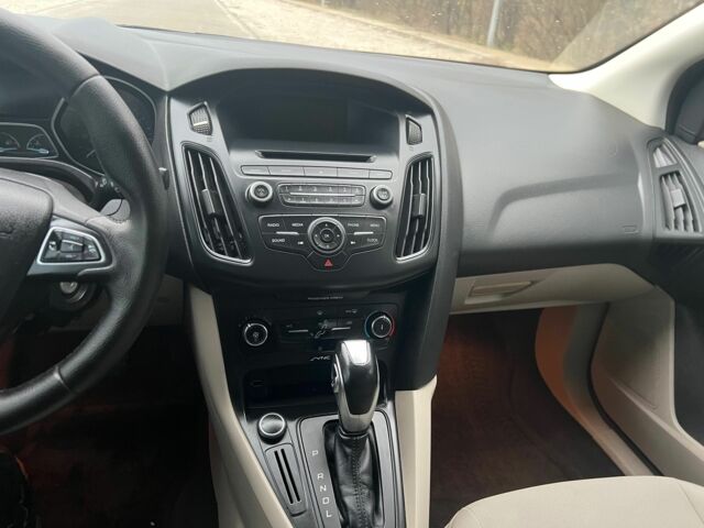 Синій Форд Фокус, об'ємом двигуна 2 л та пробігом 182 тис. км за 6999 $, фото 10 на Automoto.ua