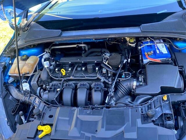 Синий Форд Фокус, объемом двигателя 2 л и пробегом 195 тыс. км за 5500 $, фото 6 на Automoto.ua