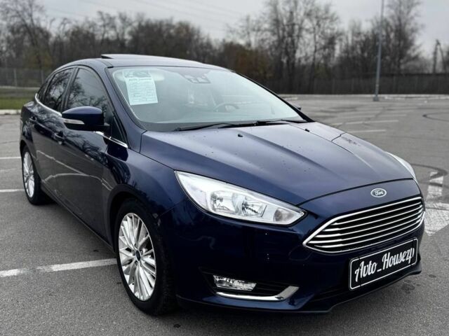 Синий Форд Фокус, объемом двигателя 0 л и пробегом 112 тыс. км за 9000 $, фото 3 на Automoto.ua