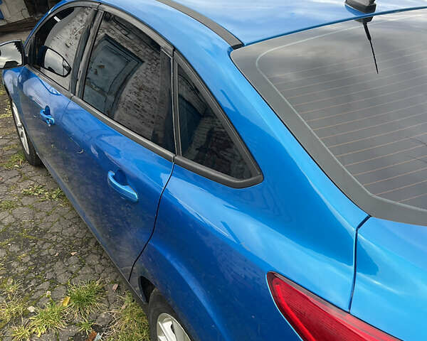 Форд Фокус 2015 в Ямполе на Automoto.ua Синий Форд Фокус, объемом двигателя 2 л и пробегом 161 тыс. км за 7500 $, фото 3 на Automoto.ua