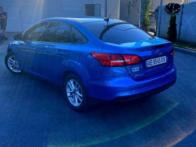 Синий Форд Фокус, объемом двигателя 2 л и пробегом 195 тыс. км за 5500 $, фото 3 на Automoto.ua
