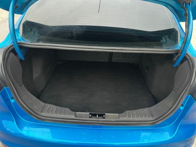 Синій Форд Фокус, об'ємом двигуна 2 л та пробігом 182 тис. км за 6999 $, фото 14 на Automoto.ua