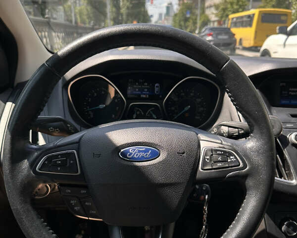 Синий Форд Фокус, объемом двигателя 2 л и пробегом 123 тыс. км за 8500 $, фото 5 на Automoto.ua