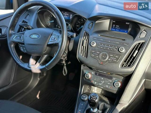 Синий Форд Фокус, объемом двигателя 1 л и пробегом 163 тыс. км за 8490 $, фото 19 на Automoto.ua