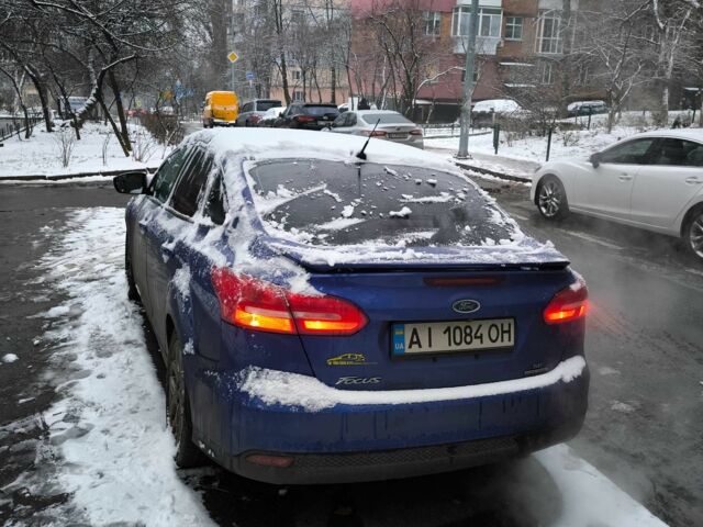 Синий Форд Фокус, объемом двигателя 2 л и пробегом 164 тыс. км за 8600 $, фото 3 на Automoto.ua