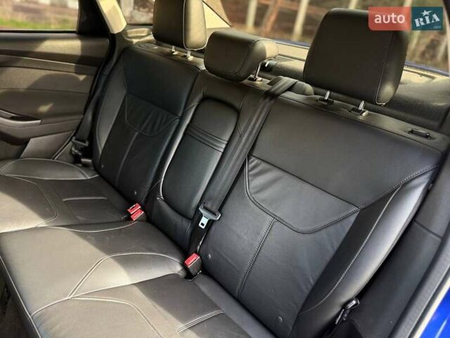 Синій Форд Фокус, об'ємом двигуна 2 л та пробігом 154 тис. км за 9499 $, фото 27 на Automoto.ua