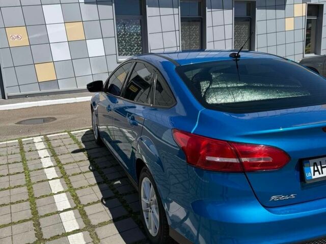 Синій Форд Фокус, об'ємом двигуна 2 л та пробігом 87 тис. км за 8800 $, фото 3 на Automoto.ua