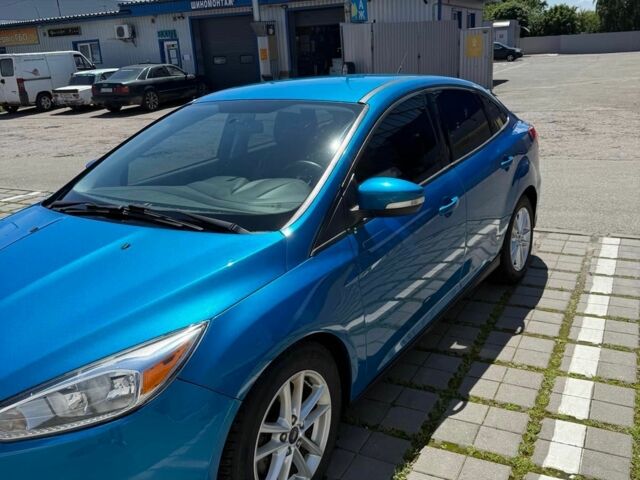 Синій Форд Фокус, об'ємом двигуна 2 л та пробігом 87 тис. км за 8800 $, фото 2 на Automoto.ua