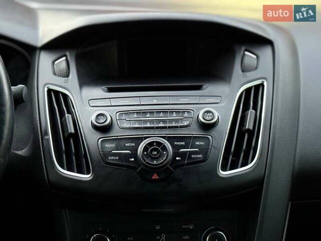 Синий Форд Фокус, объемом двигателя 2 л и пробегом 146 тыс. км за 8499 $, фото 24 на Automoto.ua