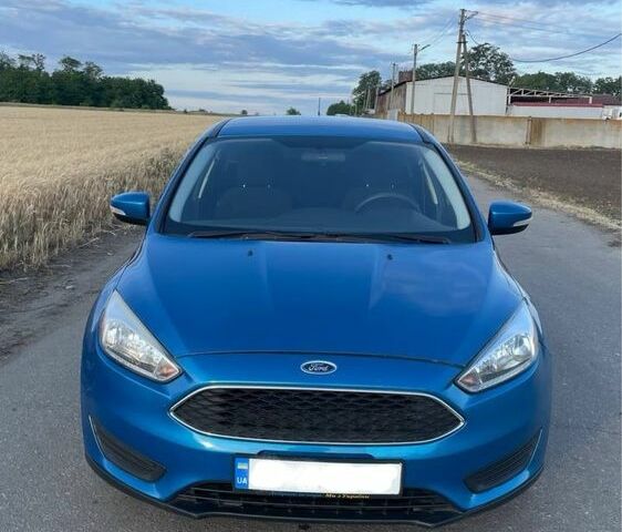 Синий Форд Фокус, объемом двигателя 2 л и пробегом 162 тыс. км за 6700 $, фото 2 на Automoto.ua