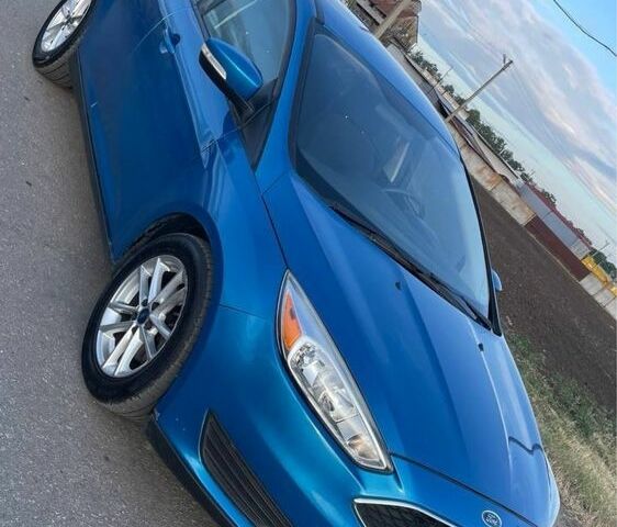 Синий Форд Фокус, объемом двигателя 2 л и пробегом 163 тыс. км за 6600 $, фото 1 на Automoto.ua