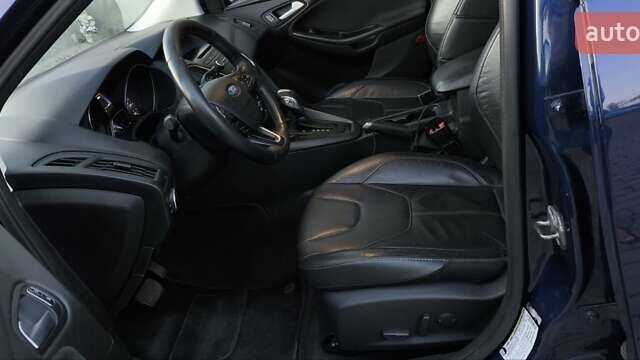 Синий Форд Фокус, объемом двигателя 2 л и пробегом 175 тыс. км за 7700 $, фото 2 на Automoto.ua