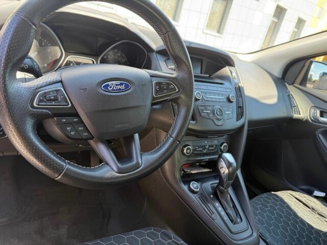 Синій Форд Фокус, об'ємом двигуна 2 л та пробігом 87 тис. км за 8800 $, фото 10 на Automoto.ua