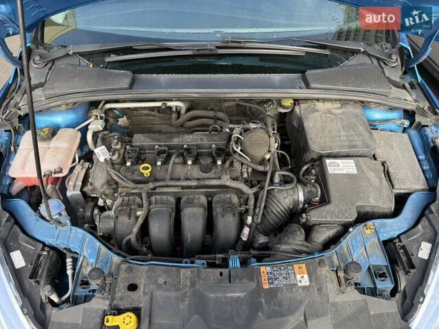 Синій Форд Фокус, об'ємом двигуна 2 л та пробігом 87 тис. км за 8800 $, фото 10 на Automoto.ua