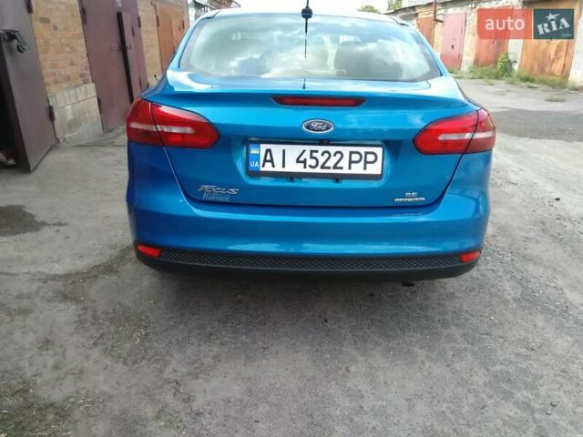 Синій Форд Фокус, об'ємом двигуна 2 л та пробігом 153 тис. км за 8900 $, фото 5 на Automoto.ua