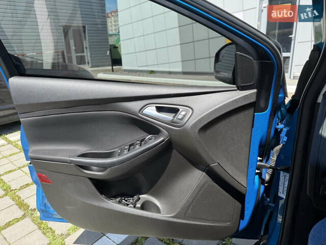 Синій Форд Фокус, об'ємом двигуна 2 л та пробігом 87 тис. км за 8800 $, фото 15 на Automoto.ua