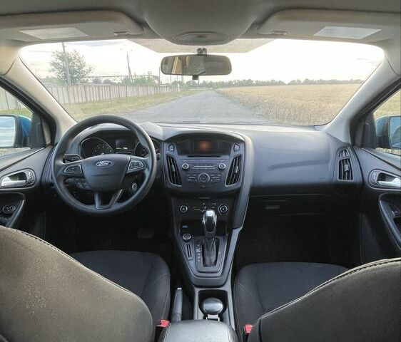 Синий Форд Фокус, объемом двигателя 2 л и пробегом 162 тыс. км за 6700 $, фото 1 на Automoto.ua