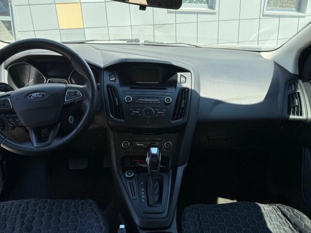 Синій Форд Фокус, об'ємом двигуна 2 л та пробігом 87 тис. км за 8800 $, фото 11 на Automoto.ua