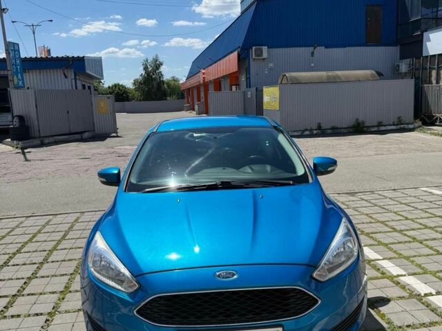 Синій Форд Фокус, об'ємом двигуна 2 л та пробігом 87 тис. км за 8800 $, фото 7 на Automoto.ua