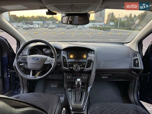 Синий Форд Фокус, объемом двигателя 2 л и пробегом 133 тыс. км за 11500 $, фото 14 на Automoto.ua