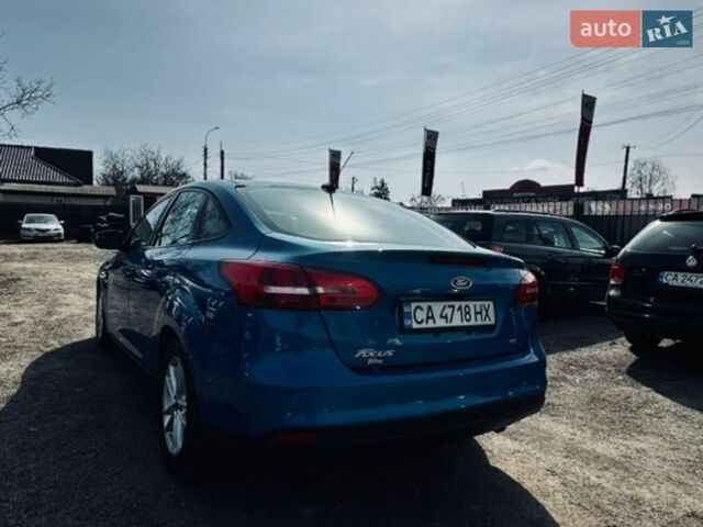 Синий Форд Фокус, объемом двигателя 2 л и пробегом 152 тыс. км за 8200 $, фото 4 на Automoto.ua