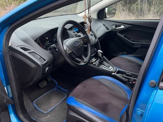 Синій Форд Фокус, об'ємом двигуна 2 л та пробігом 165 тис. км за 8500 $, фото 8 на Automoto.ua