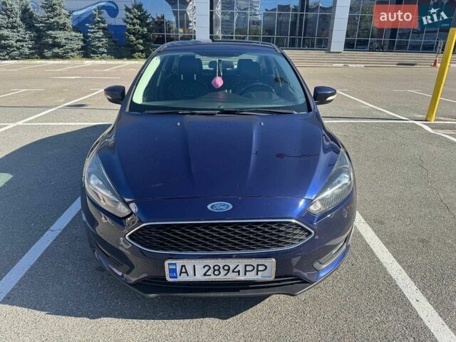 Синій Форд Фокус, об'ємом двигуна 2 л та пробігом 143 тис. км за 8000 $, фото 6 на Automoto.ua